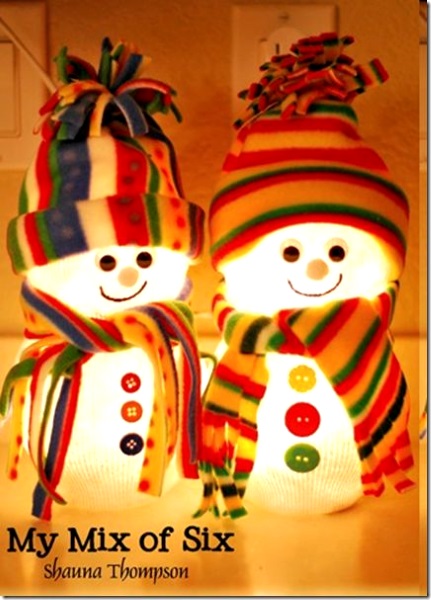 diy-christmas-snowman-with-light
