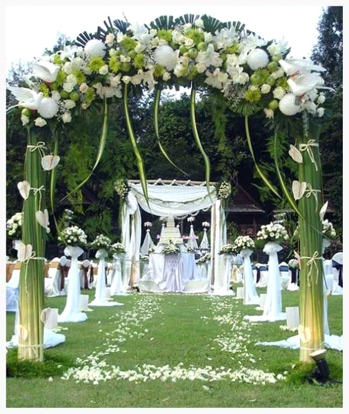 garden wedding entrance ideas