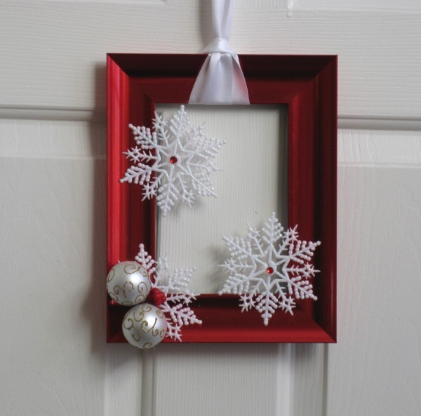 simple-diy-Christmas-door-decorations