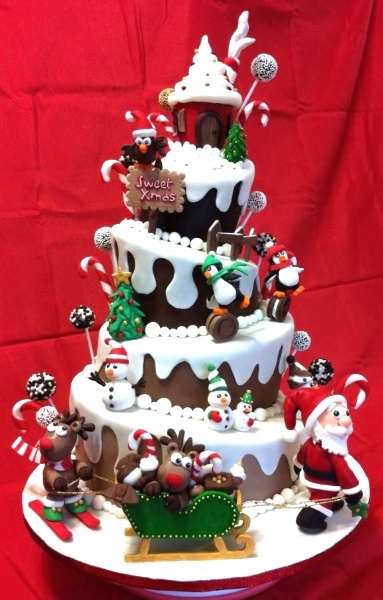 55 Tempting Christmas Cake Designs - Pink Lover