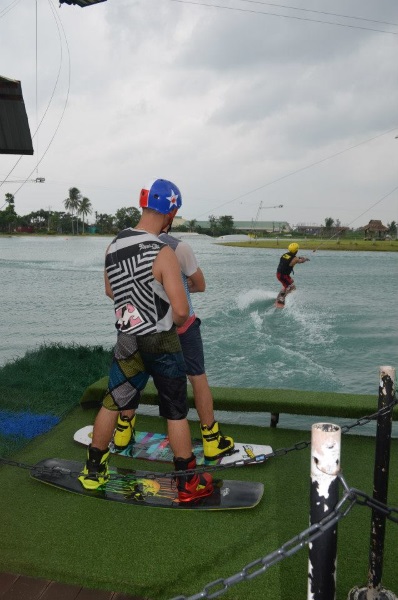 camsur-water-sports-complex-pictures