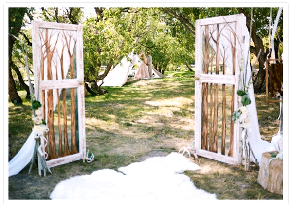 43 Best Outdoor Wedding Entrance Ideas – Pink Lover