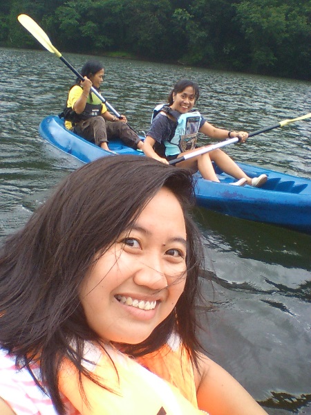 lake-bulusan-kayaking