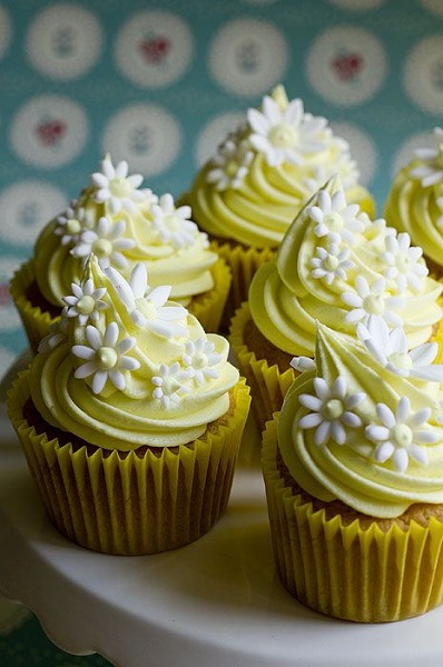 you-are-my-sunshine-birthday-cupcake-idea