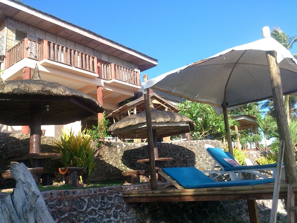 blue-wave-inn-resort-siquijor-beach-14