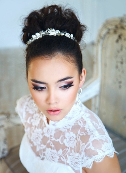 Beautiful Wedding Hairstyles for a Perfect Bride - Pink Lover