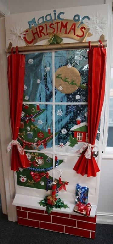 Christmas office door decorating outlet ideas