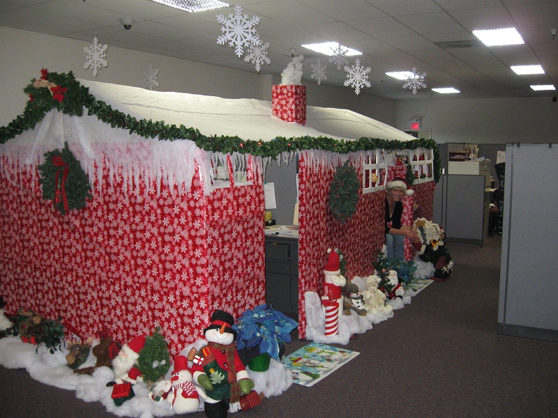 Christmas Decorating Ideas For Office 